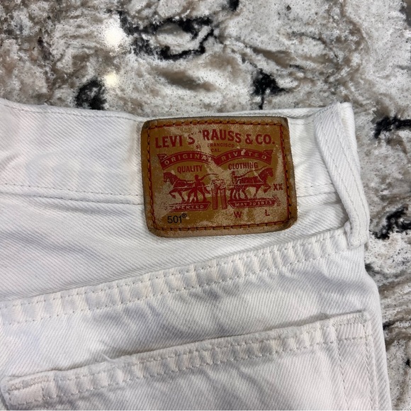 Levi's White Distressed Jean Shorts - Picture 4 of 6